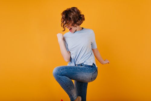 Damenjeans mit hoher Taille 1