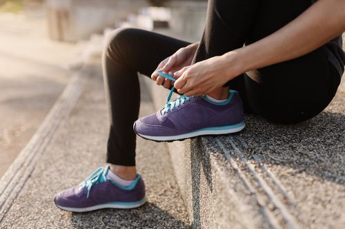 Damen-Sneakers aus echtem Leder 1